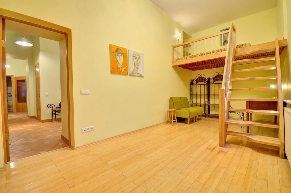 Great Apartment Near Town Hall VNO Eksteriør billede