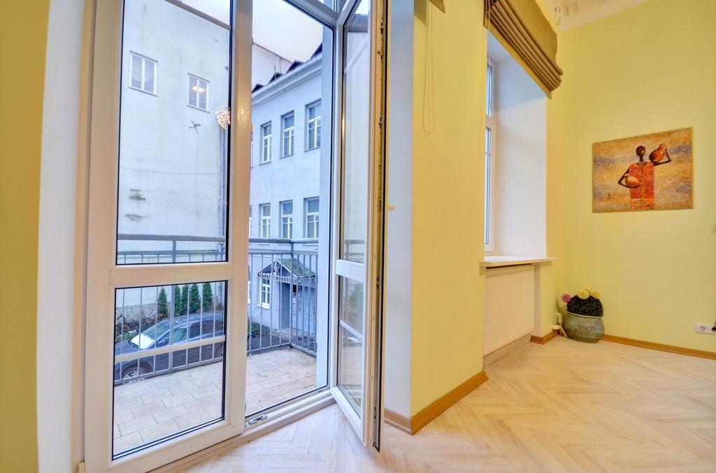 Great Apartment Near Town Hall VNO Eksteriør billede